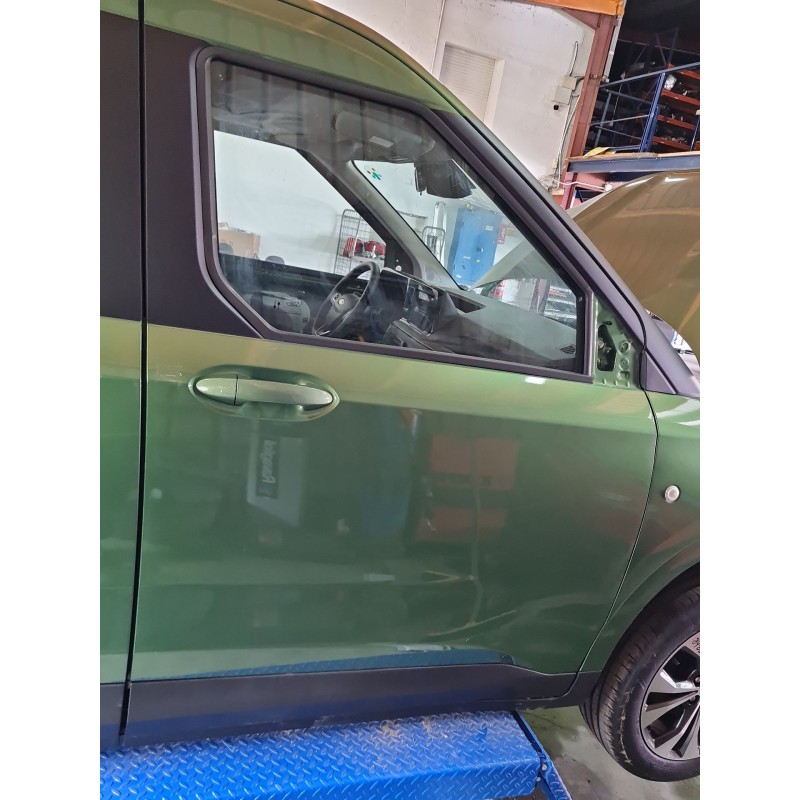 PUERTA DELANTERA DERECHA PR2X6V20124AB 