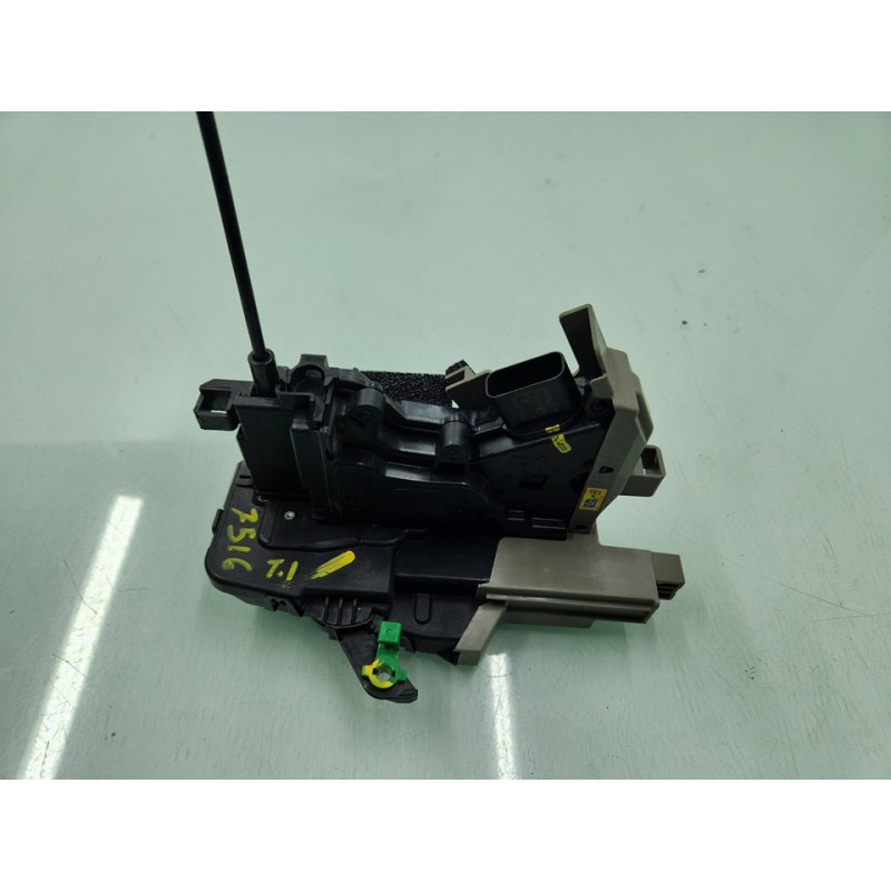 CERRADURA PUERTA TRASERA IZQUIERDA 81410J7300 