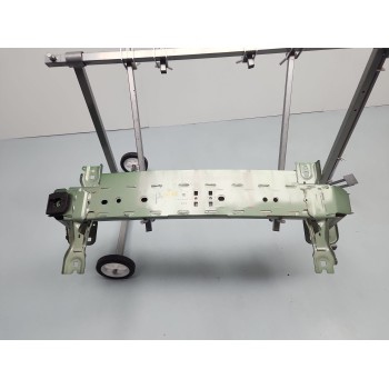 REFUERZO PARAGOLPES DELANTERO R2X6V109A26AE 