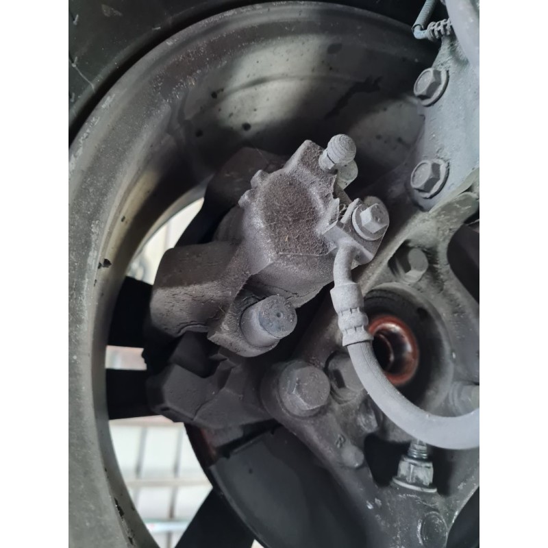PINZA DE FRENO DELANTERA DERECHA 13508994 