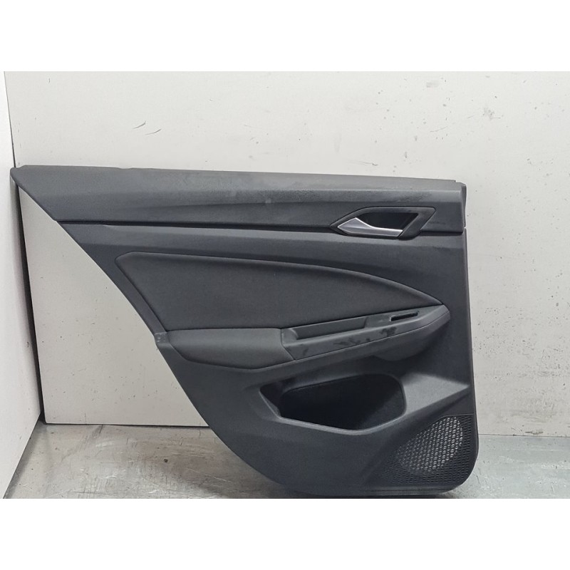 GUARNECIDO PUERTA TRASERA IZQUIERDA 5H6867211 