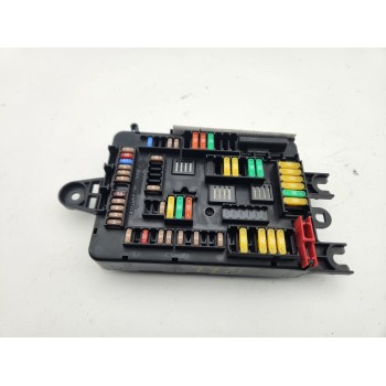 CAJA RELES / FUSIBLES 9389070 