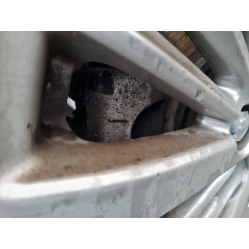 PINZA DE FRENO TRASERA DERECHA 