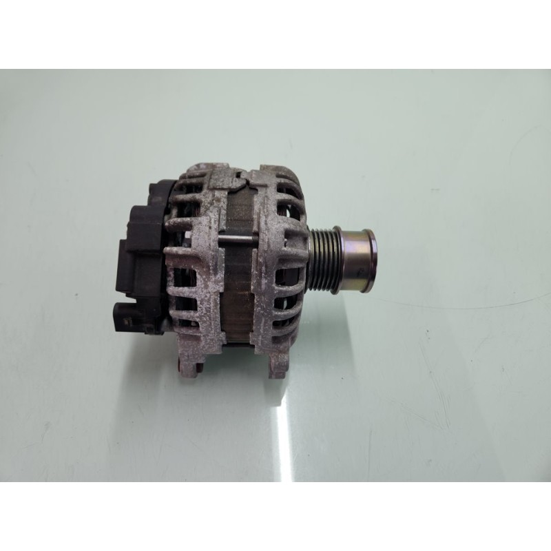 ALTERNADOR 04E903015A 