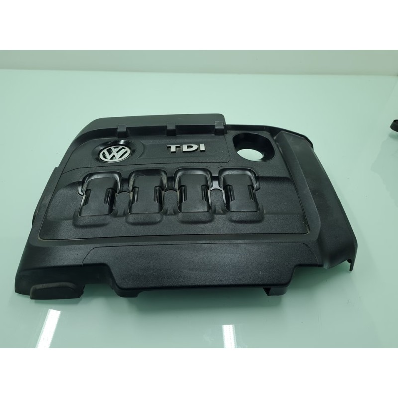 TAPA MOTOR 03N103925A 