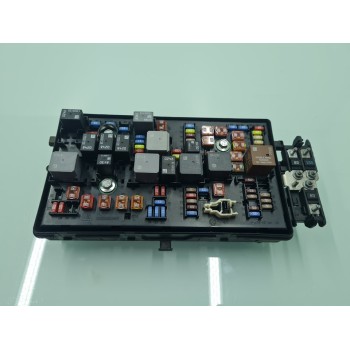 CAJA RELES / FUSIBLES 13255300 