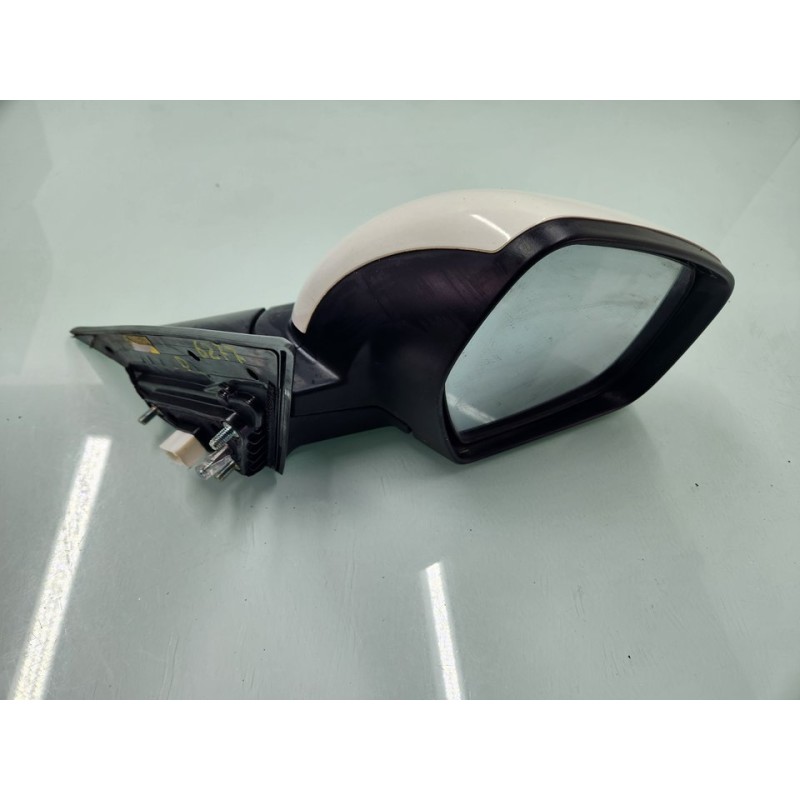 RETROVISOR DERECHO 