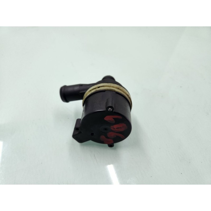 BOMBA AGUA AUXILIAR 6R0965561A 