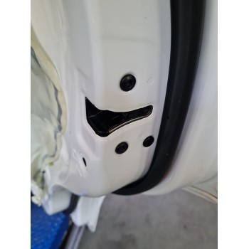 CERRADURA PUERTA TRASERA DERECHA 7132035000 