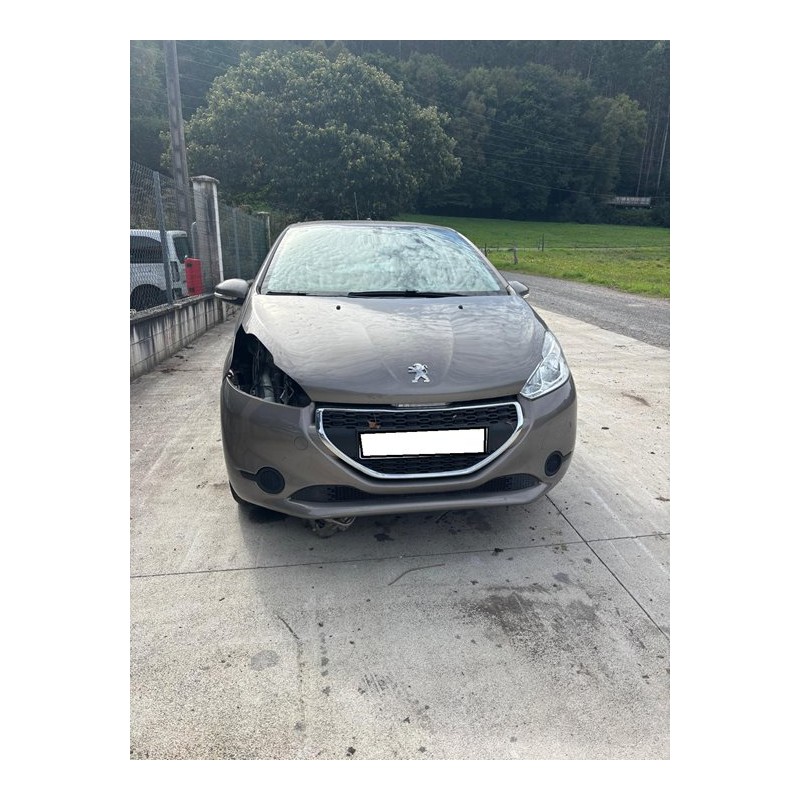 peugeot 208 del año 2014