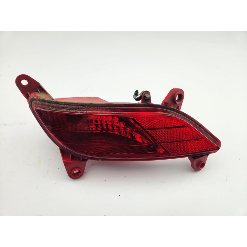 PILOTO TRASERO DERECHO PARAGOLPES 92406A4100 
