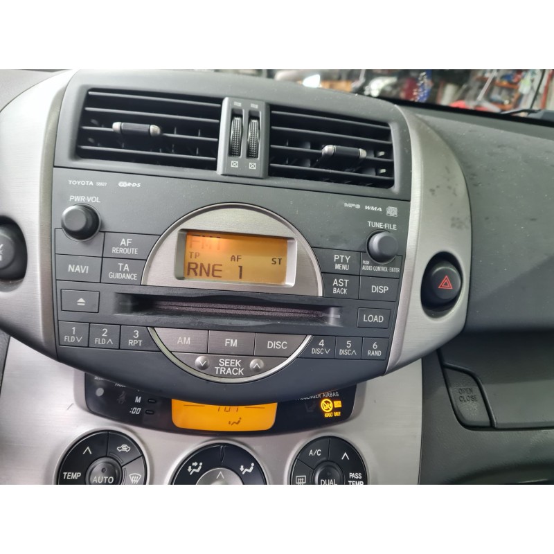 SISTEMA AUDIO / RADIO CD 