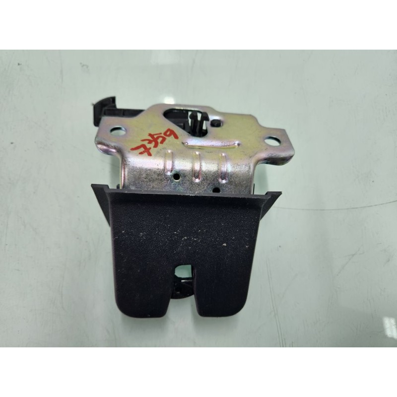 CERRADURA MALETERO / PORTON 2GA827505A 