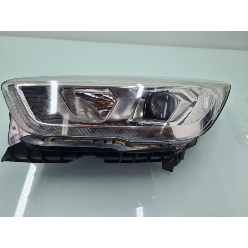 FARO IZQUIERDO GV4113W030CH 