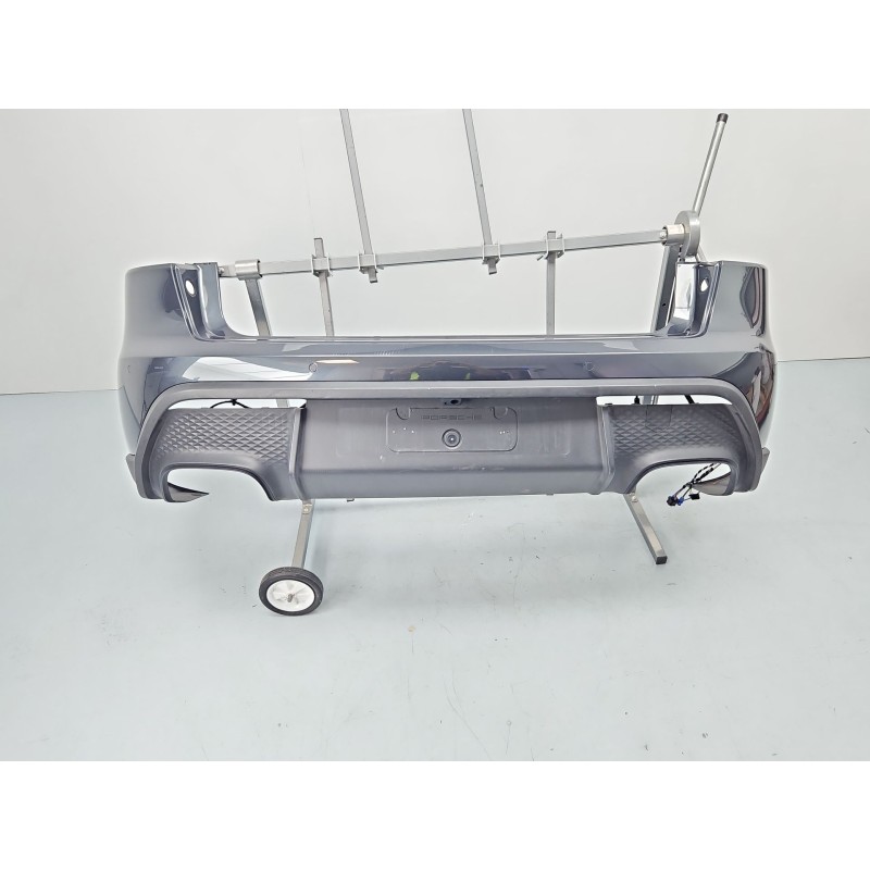 PARAGOLPES TRASERO 95B807650AA / 95B807521BA 
