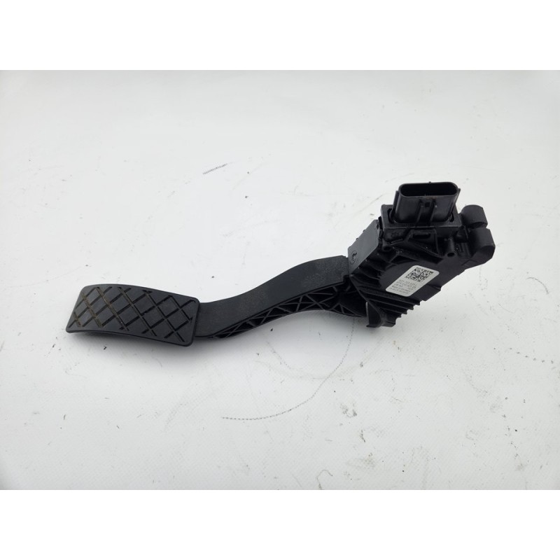 PEDAL ACELERADOR 5Q1723503L 