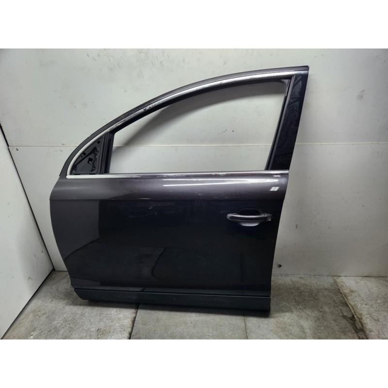 PUERTA DELANTERA IZQUIERDA 