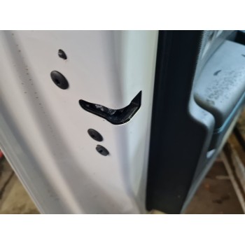 CERRADURA PUERTA DELANTERA IZQUIERDA 