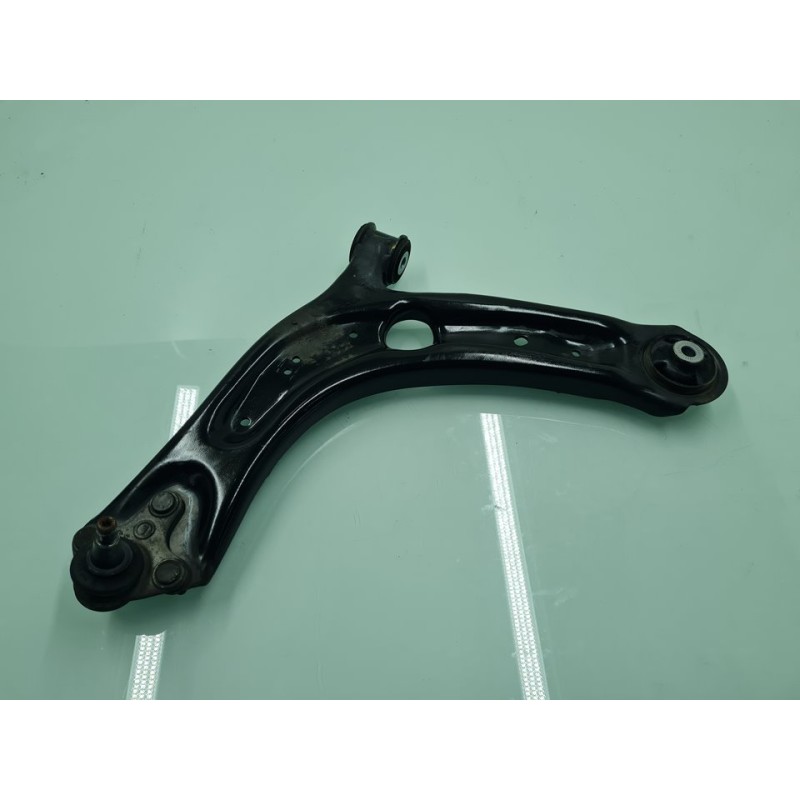 BRAZO SUSPENSION INFERIOR DELANTERO IZQUIERDO 