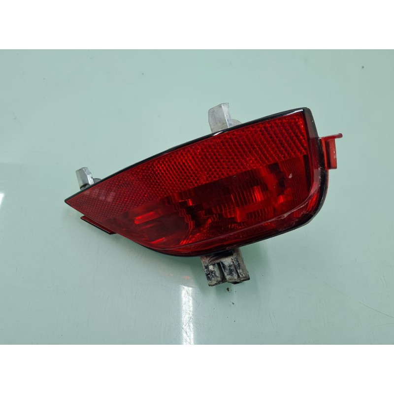PILOTO TRASERO DERECHO PARAGOLPES 265605279R 