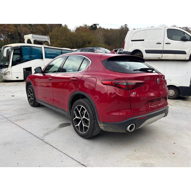 alfa romeo stelvio (630) del año 2017