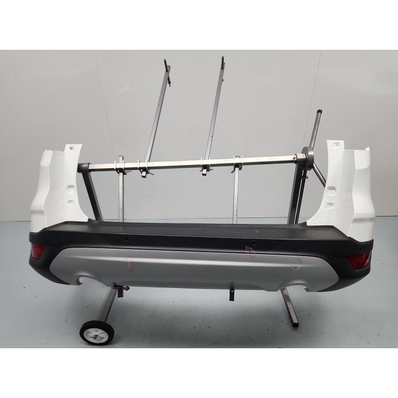 PARAGOLPES TRASERO CV4417D781EA5YZ9 
