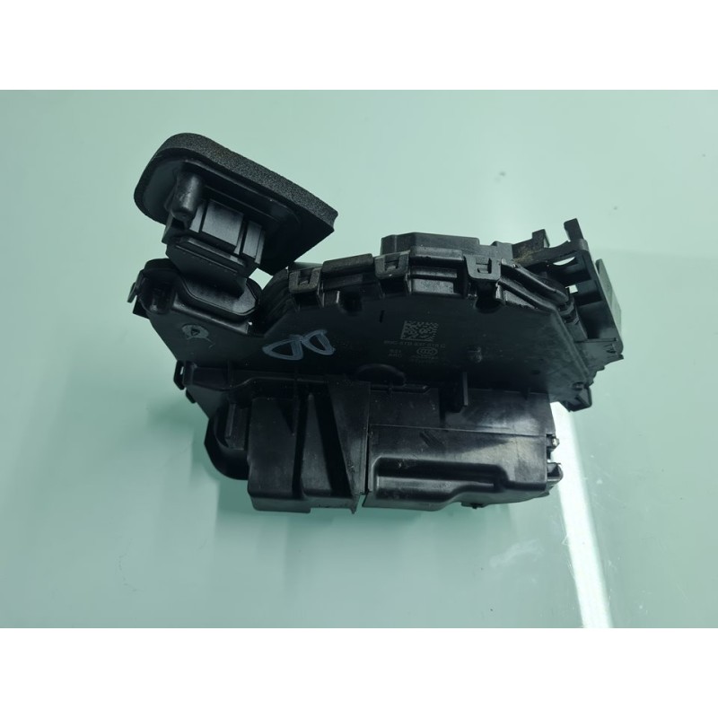 CERRADURA PUERTA DELANTERA DERECHA B6C5TB837016C 