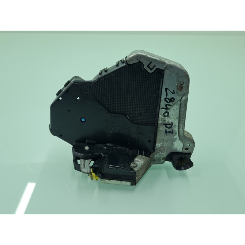 CERRADURA PUERTA DELANTERA IZQUIERDA 8A1517 