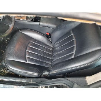 ASIENTO DELANTERO IZQUIERDO 