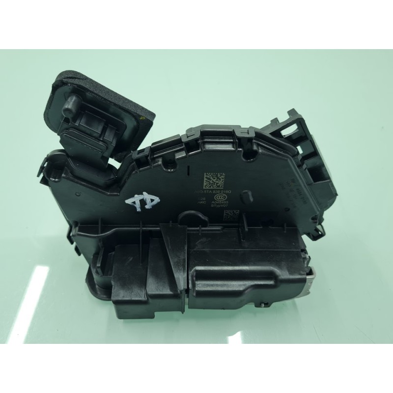CERRADURA PUERTA TRASERA DERECHA 5TA839016Q 