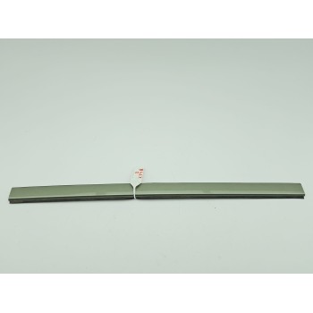 MOLDURAS TRASERAS L8B2244A57AD 