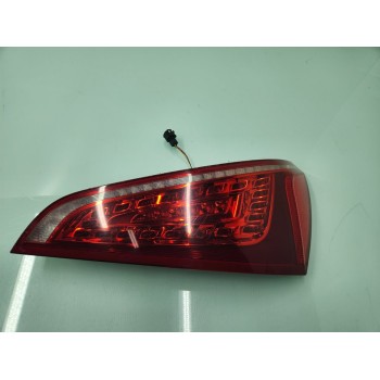 PILOTO TRASERO DERECHO 8R0945094A 