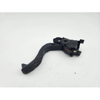 PEDAL ACELERADOR 180108467R 