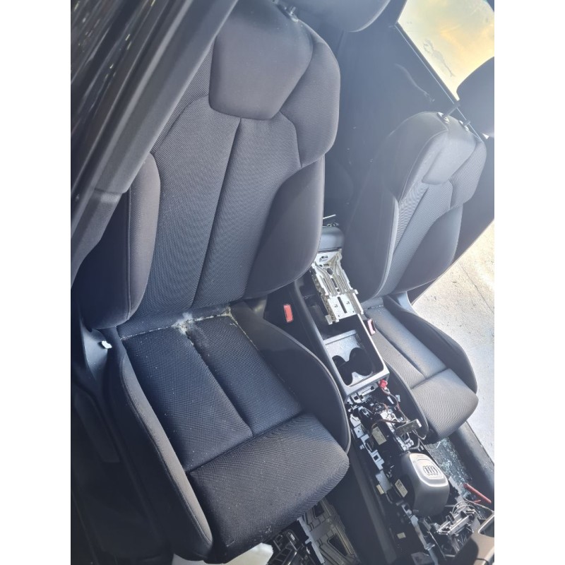 ASIENTO DELANTERO DERECHO 