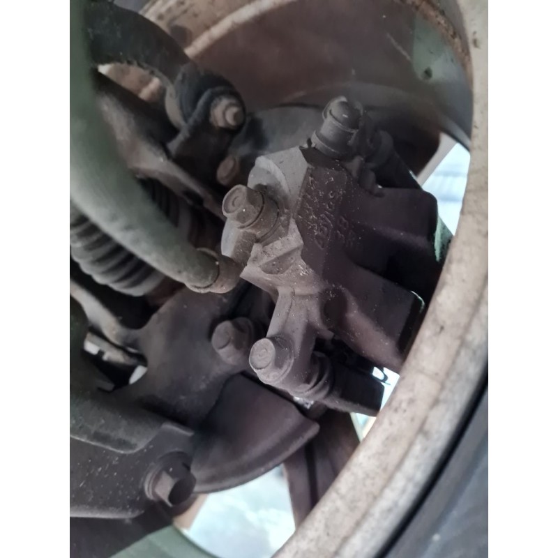 PINZA DE FRENO TRASERA DERECHA 