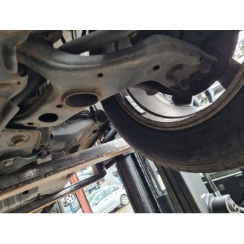 BRAZO SUSPENSION INFERIOR DELANTERO IZQUIERDO 
