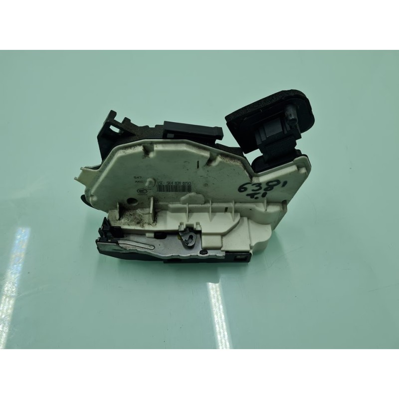 CERRADURA PUERTA TRASERA IZQUIERDA 5K4839015Q 