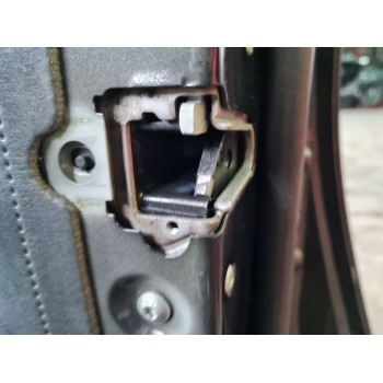 CERRADURA PUERTA DELANTERA DERECHA 