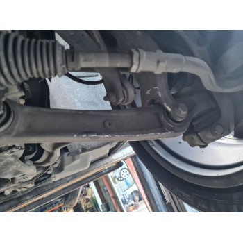 BRAZO SUSPENSION INFERIOR DELANTERO IZQUIERDO 80A407155 