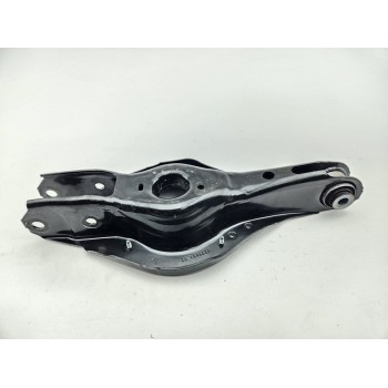 BRAZO SUSPENSION INFERIOR TRASERO DERECHO 6886448 