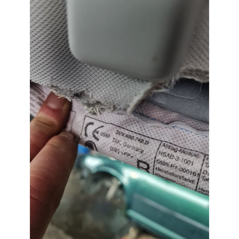 AIRBAG CORTINA DELANTERO DERECHO 3V9880742D 