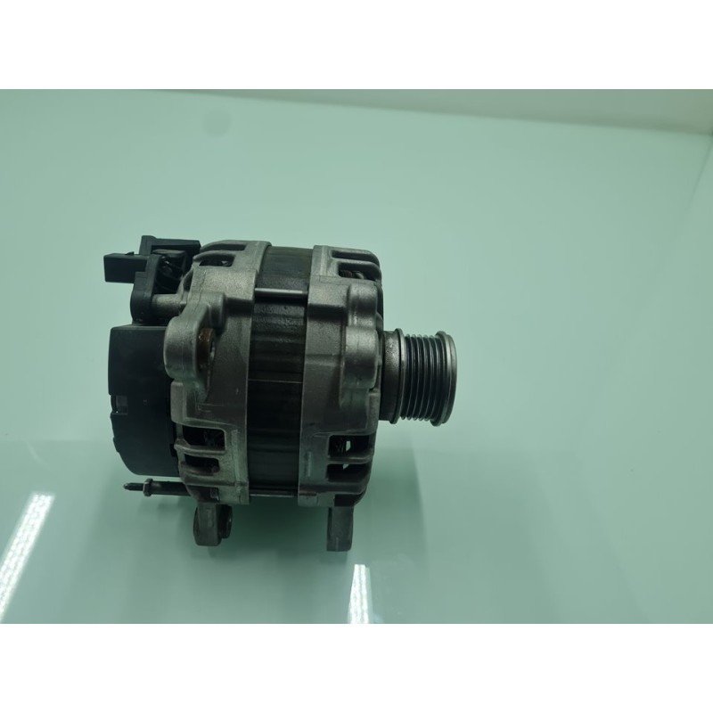 ALTERNADOR 04L903021J 