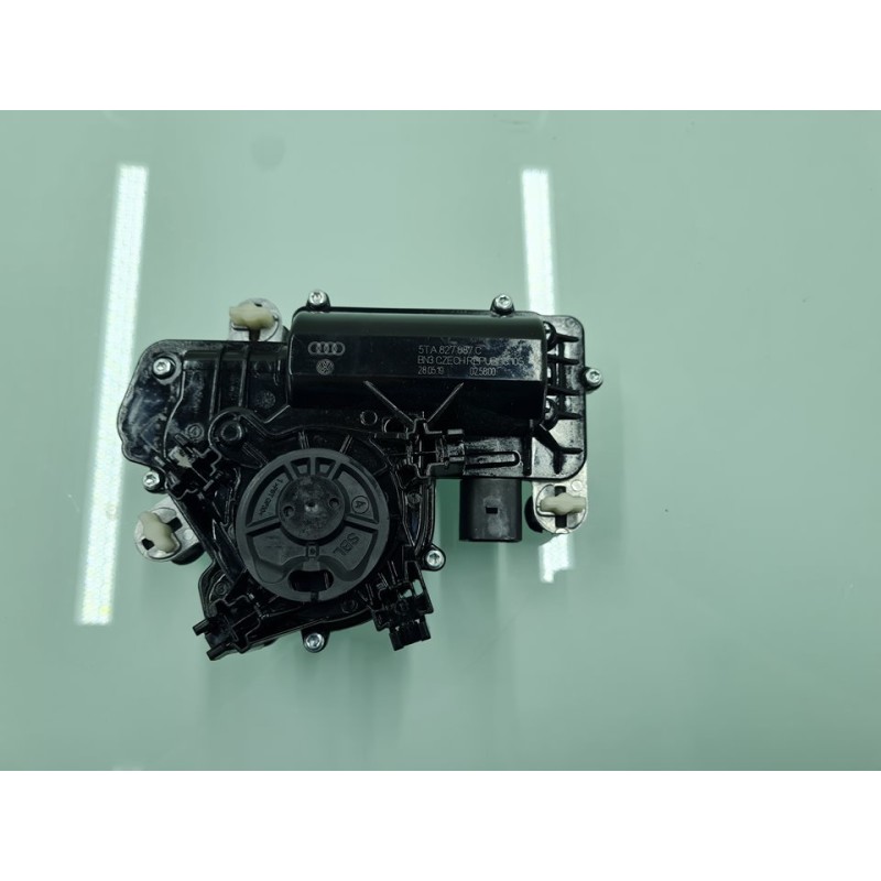 MOTOR CIERRE CENTRALIZADO PORTON 5TA827887 