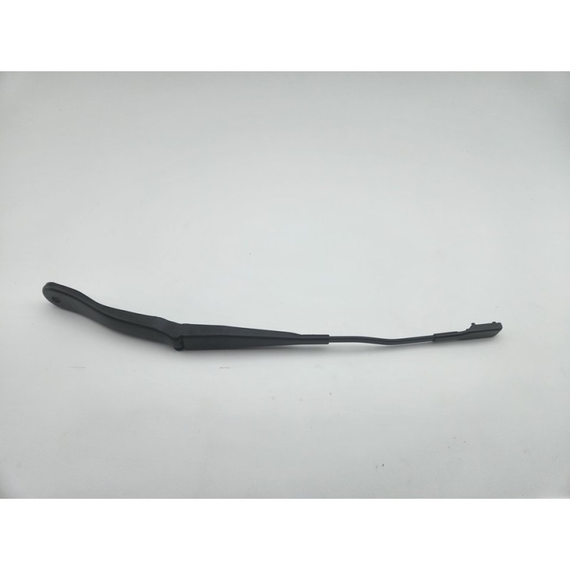 BRAZO LIMPIA DELANTERO DERECHO 4421742807606 
