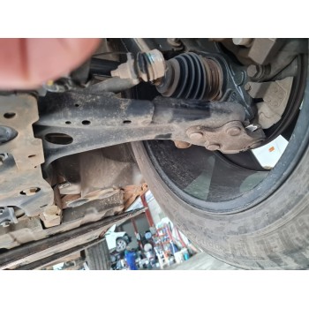 BRAZO SUSPENSION INFERIOR DELANTERO IZQUIERDO 