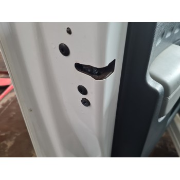 CERRADURA PUERTA DELANTERA IZQUIERDA 