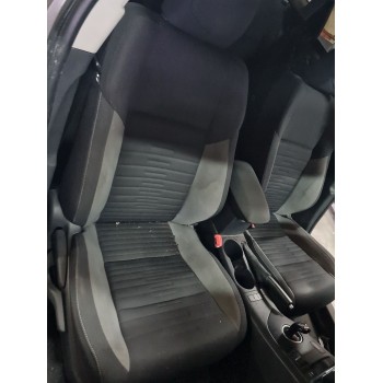 ASIENTO DELANTERO DERECHO 