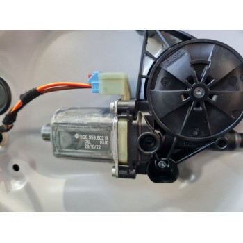 ELEVALUNAS DELANTERO DERECHO 3V0837462A 