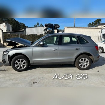 AUDI Q5 (8R)