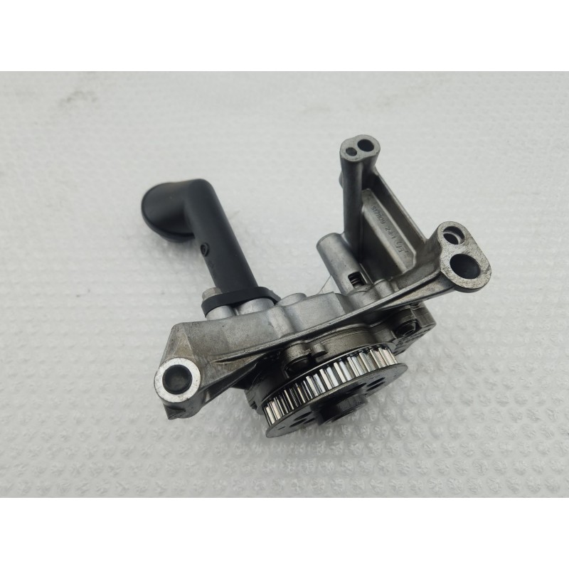 BOMBA ACEITE 03L115105C 